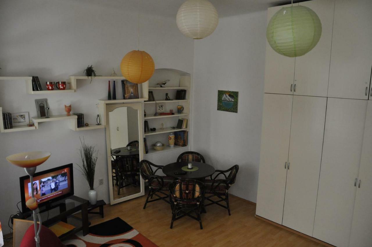 Apartment Angie Belgrado Esterno foto